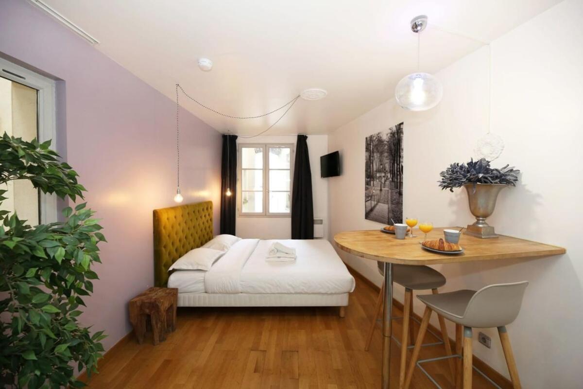 301 - Confort Au Coeur De 5 *